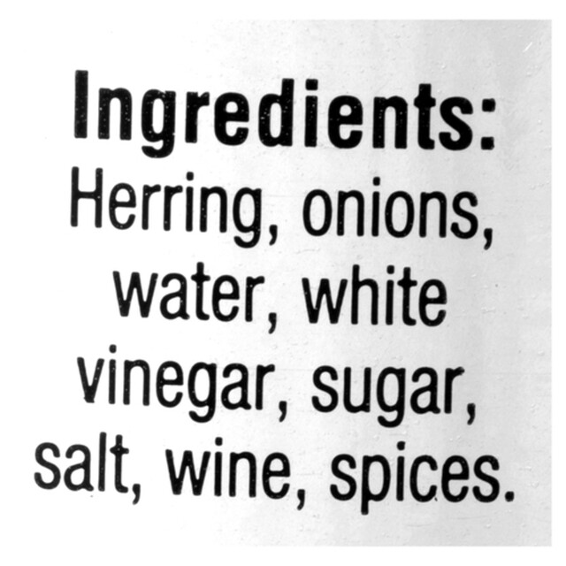 Feature Foods Pickled Herring Fillets in Wine Marinade 320 g Voilà