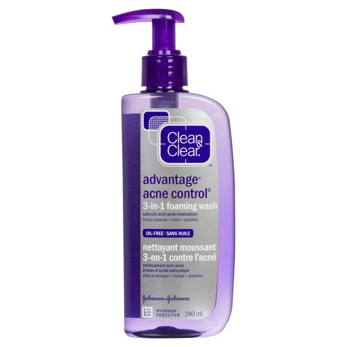 Clean & Clear 3 In 1 Foaming Face Wash Acne Control 240 ml