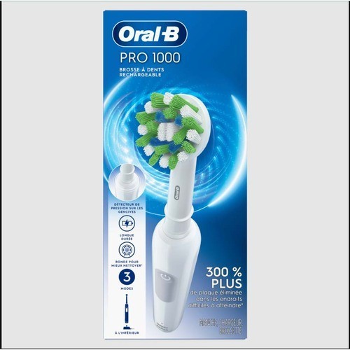 Oral-B Pro 2000 Toothbrush Rechargeable With Base Power White 