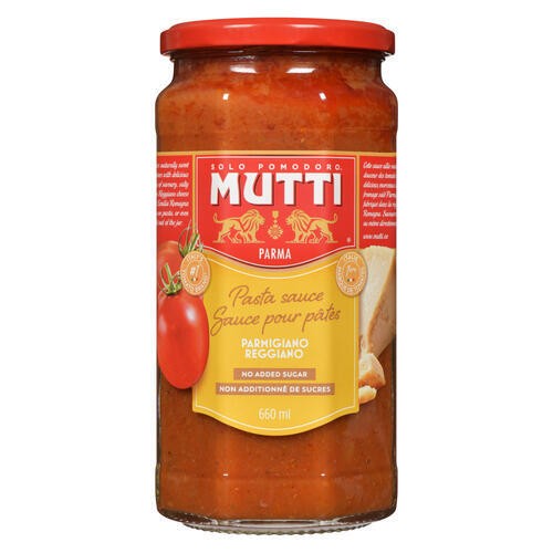 Mutti Pasta Sauce Parmigiano Reggiano 660 ml