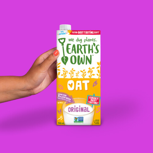 Earth's Own Oat Milk Original Plant-Based Beverage Dairy-Free 946 ml