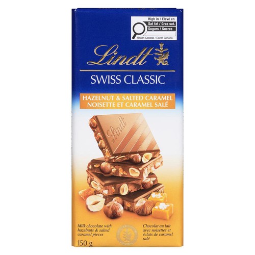 Lindt Swiss Classic Milk Chocolate Bar Hazelnuts & Salted Caramel Pieces 150 g