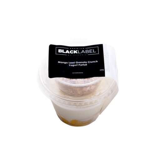 Black Label Yogurt Parfait Mango Lassi Granola Crunch 225 g