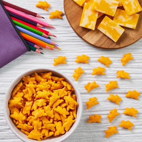 Annie's Organic Baked Snack Crackers Cheddar Bunnies 213 g