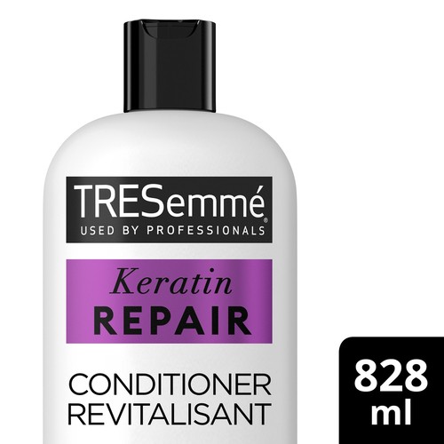 TRESemmé Keratin Repair Conditioner Bond Plex For Damaged Hair 828 ml