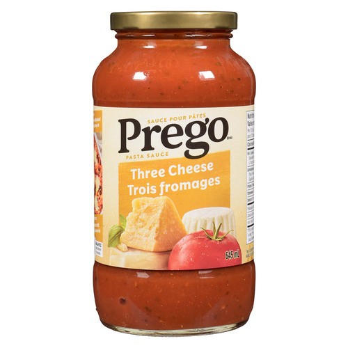 Prego Pasta Sauce Three Cheese 645 ml