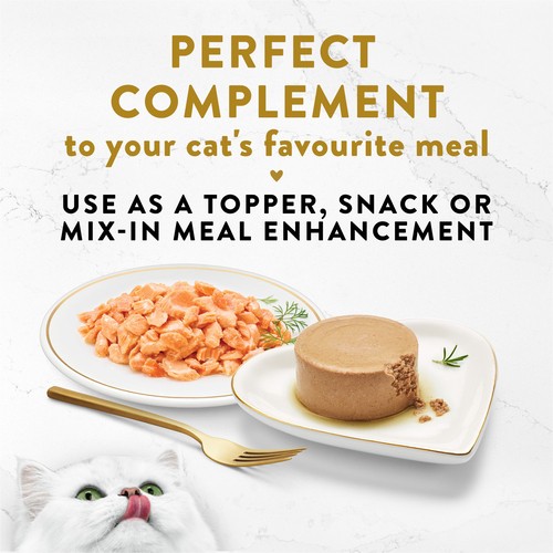 Fancy Feast Hors d'Oeuvre Cat Treats Steamed Wild Alaskan Salmon Appetizer 57 g
