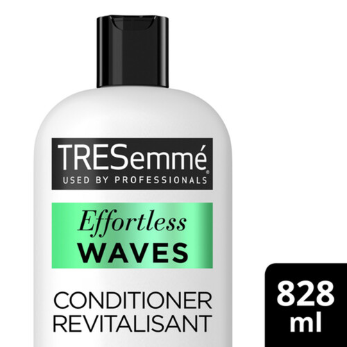 TRESemmé Conditioner Effortless Waves + Jojoba Oleo Essence 828 ml