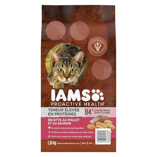 IAMS Proactive Health Adult Dry Cat Food High Protein Chicken & Salmon 1.36 kg