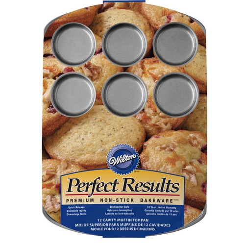 Wilton Prefect Result Muffin Tin 12 Standard Cup 1 Pack
