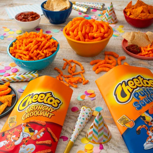 Cheetos Crunchy Cheese Flavoured Snacks (small bag) 90 g
