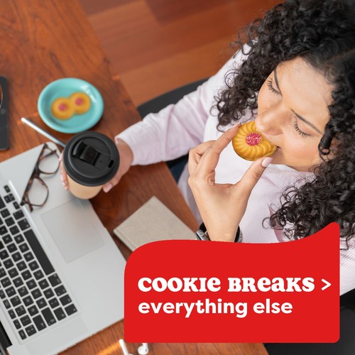 Peek Freans Biscuits Fruit Crème 300 g