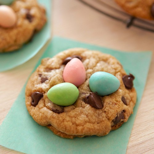 Cadbury Mini Eggs Candy For Easter 33 g