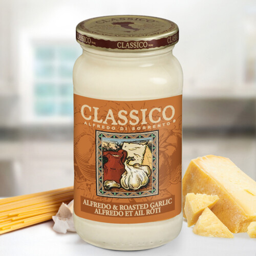 Classico Pasta Sauce Alfredo & Roasted Garlic 410 ml