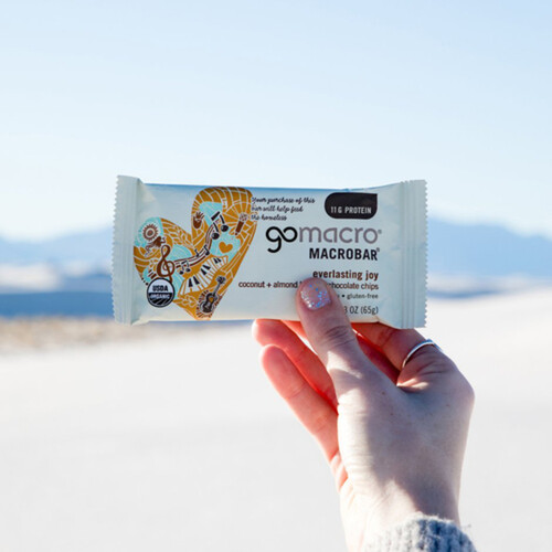 GoMacro Gluten-Free Vegan Macrobar Coconut & Almond Butter + Chocolate Chips 65 g