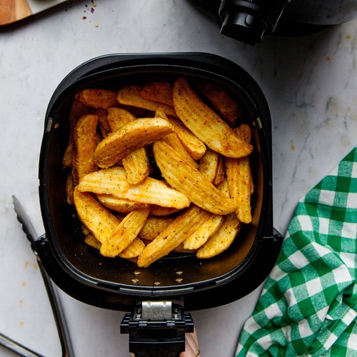Cavendish Farms Frozen Wedges Restaurant Style Kettle-Style 750 g
