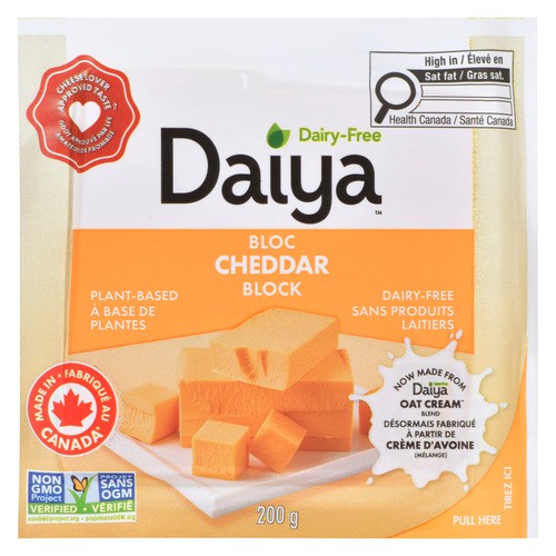 Daiya Dairy-Free Vegan Cheese Block Medium Cheddar Flavour 200 g
