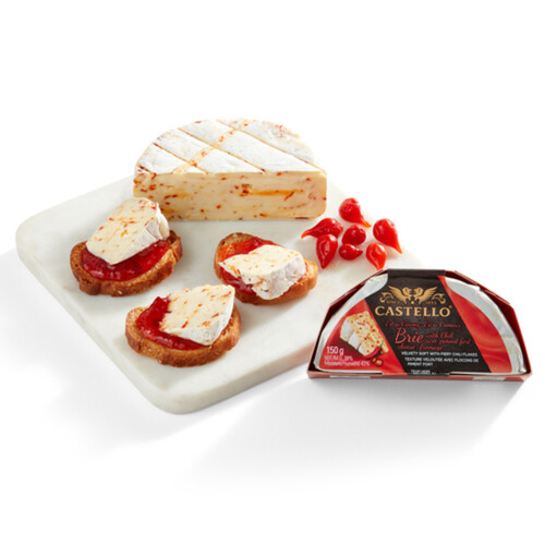 Castello Extra Creamy Brie Cheese With Chili 150 g