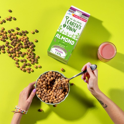 Earth's Own Unsweetened Almond Milk Alternative Original 1.89 L