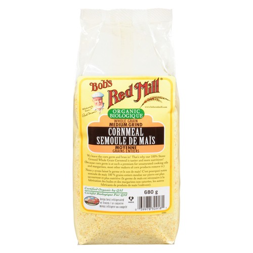 Bob's Red Mill Medium Organic Cornmeal 680 g