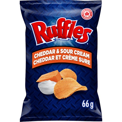Ruffles Potato Chips Cheddar & Sour Cream 66 g