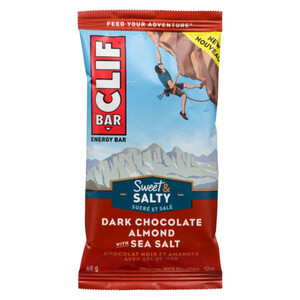 Clif Energy Bar Dark Chocolate Almond Sweet & Salty 68 g